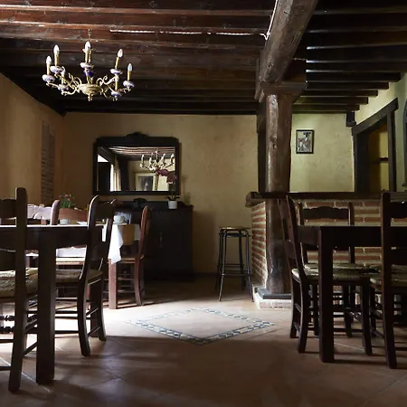 La Casa De Manuelas 4*